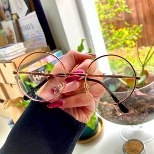 Gold Circle Glasses
